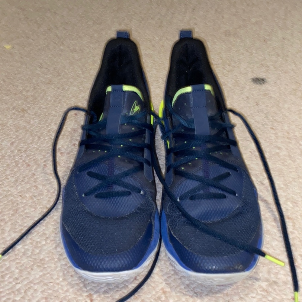 Curry 3 Basketball Shoes Size 9.5